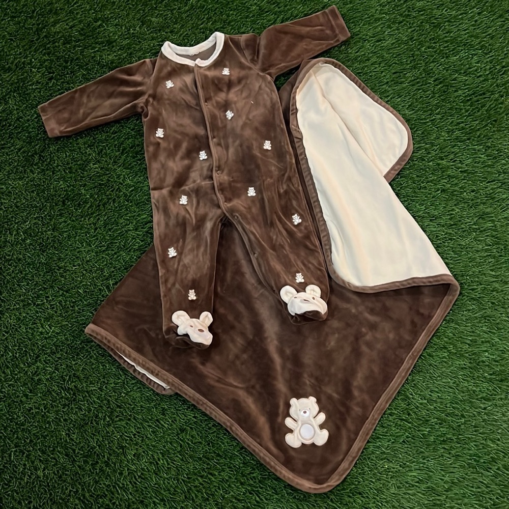Blanket and One Piece Pajamas - Matching Set